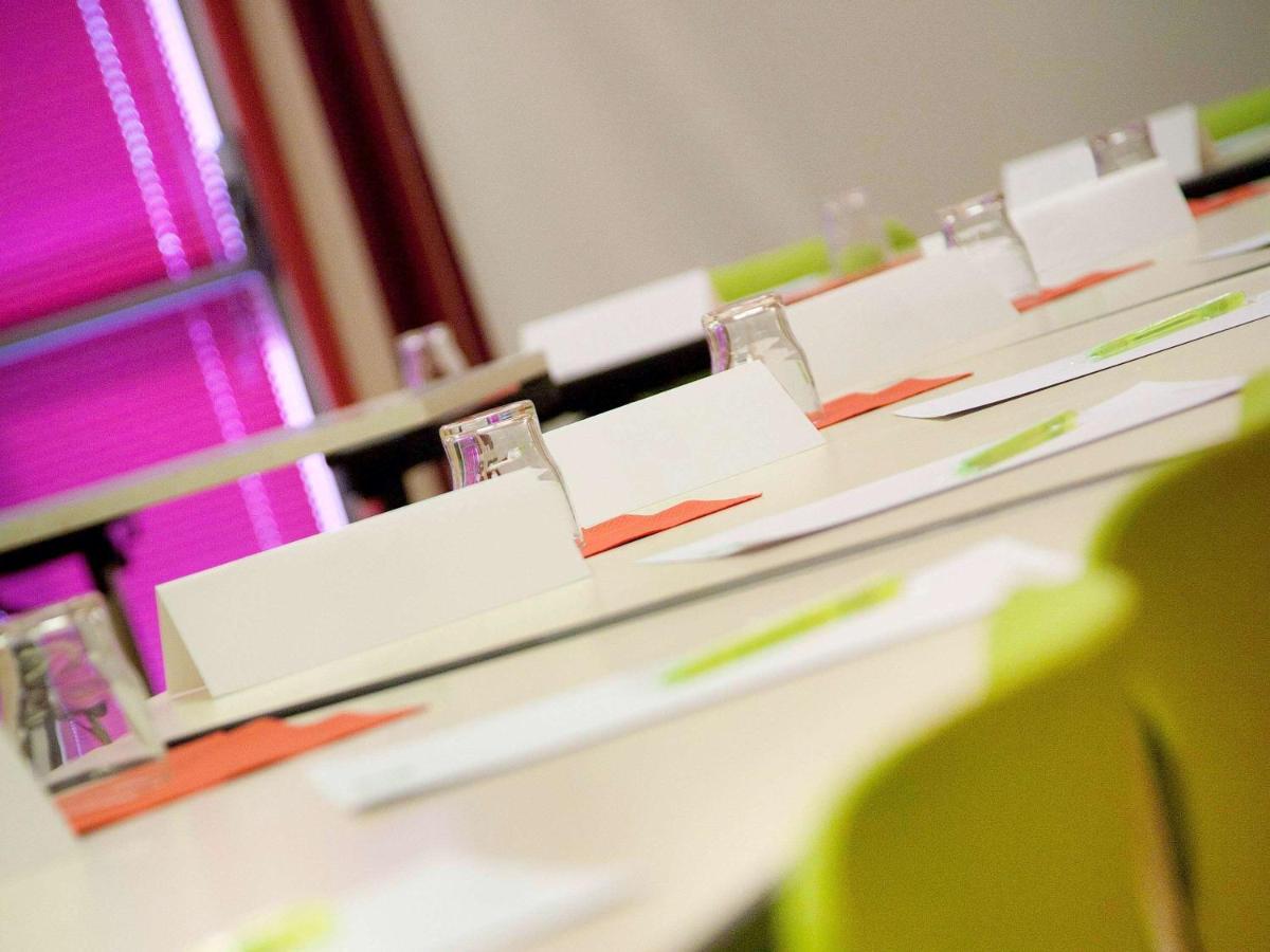 Готель Ibis Styles Bourg En Bresse Екстер'єр фото