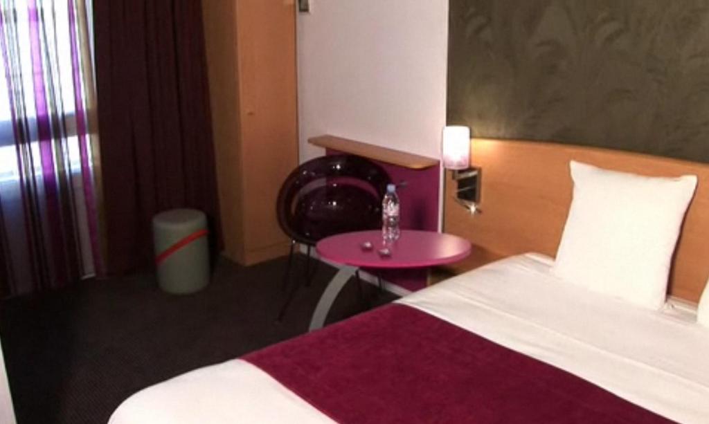 Готель Ibis Styles Bourg En Bresse Номер фото